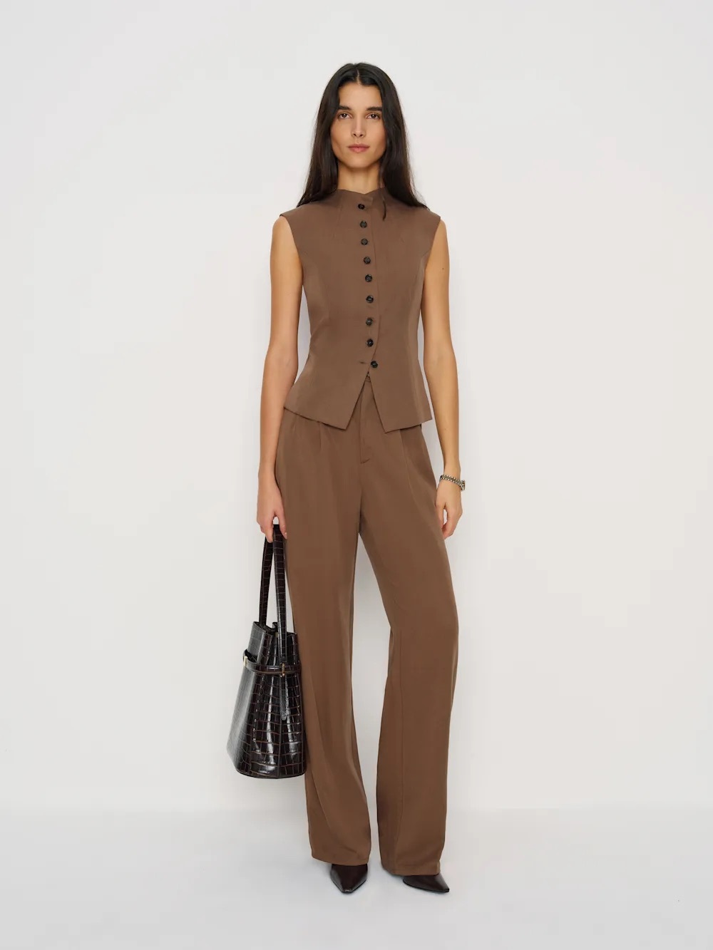 Reformation Mason Pants in Pinecone